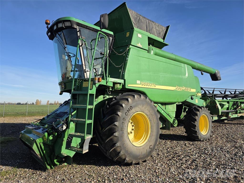 John Deere 9680 WTS Moissonneuse batteuse