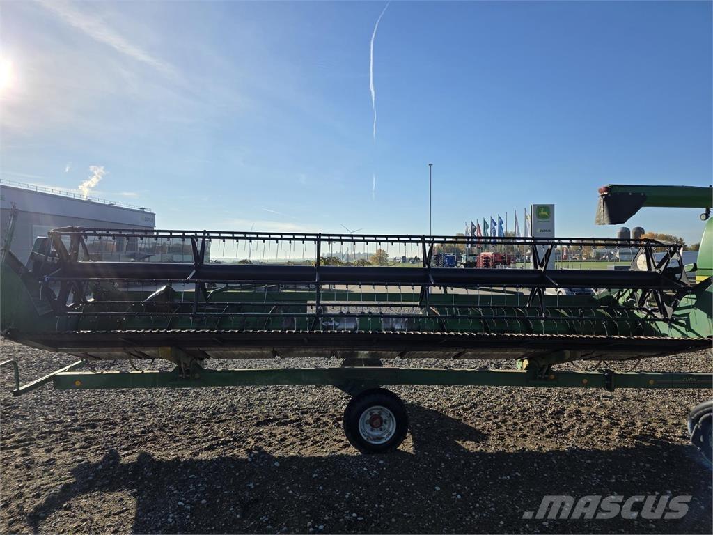 John Deere 9680 WTS Moissonneuse batteuse