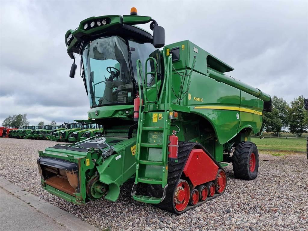 John Deere S680 Moissonneuse batteuse
