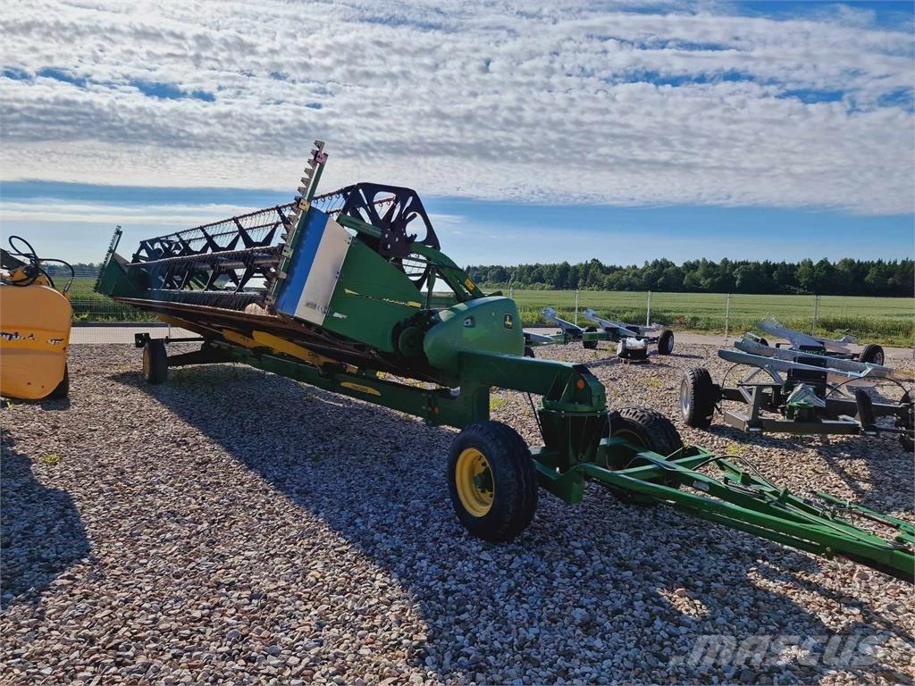 John Deere S680 Tracteur