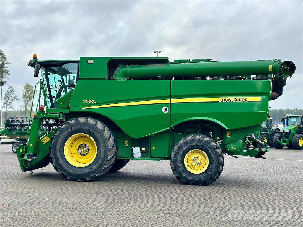 John Deere S680i Moissonneuse batteuse