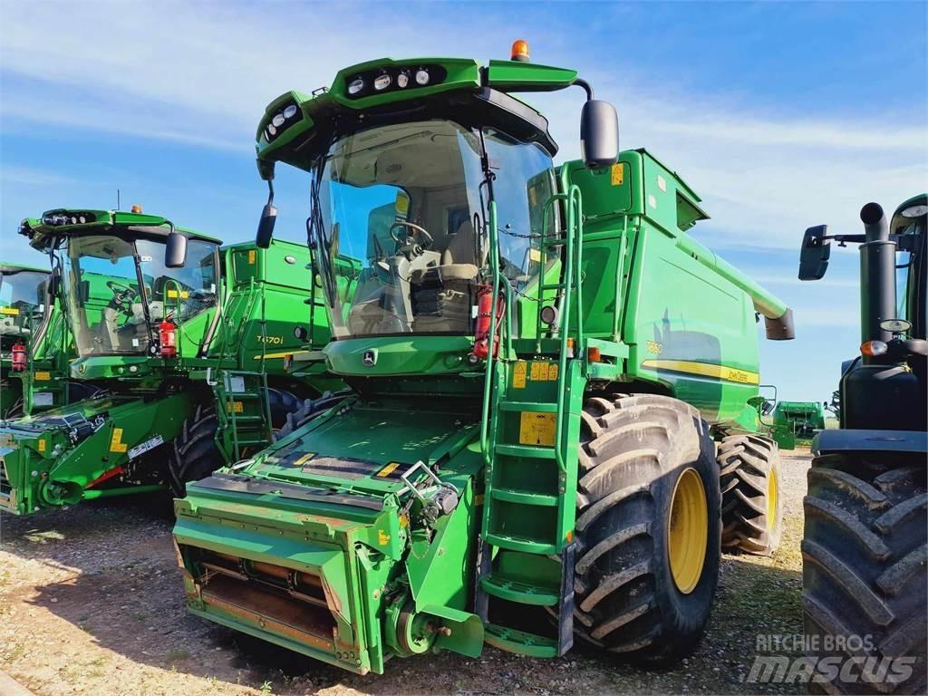 John Deere T660 Moissonneuse batteuse