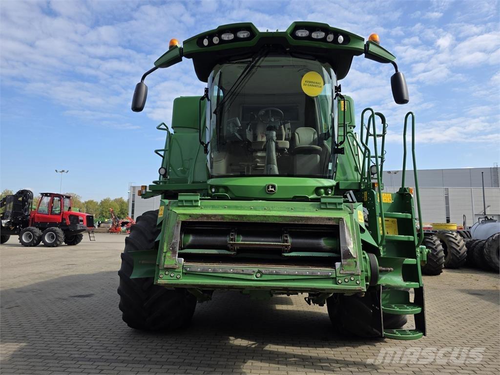 John Deere T660 Moissonneuse batteuse