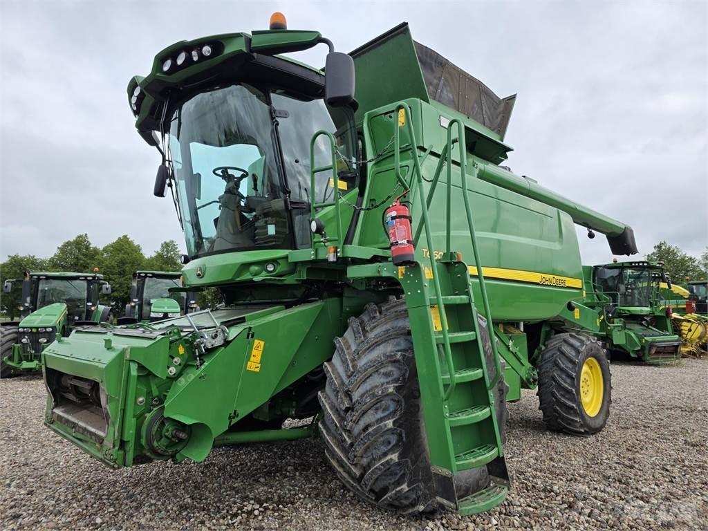 John Deere T660 Moissonneuse batteuse