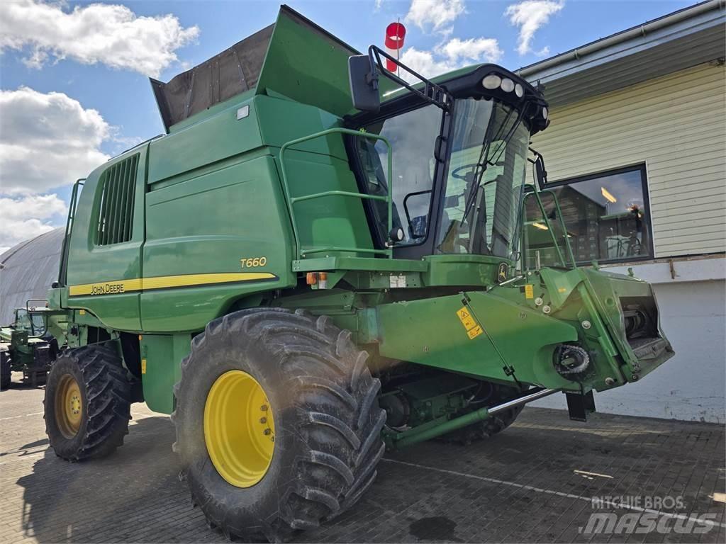 John Deere T660 Moissonneuse batteuse