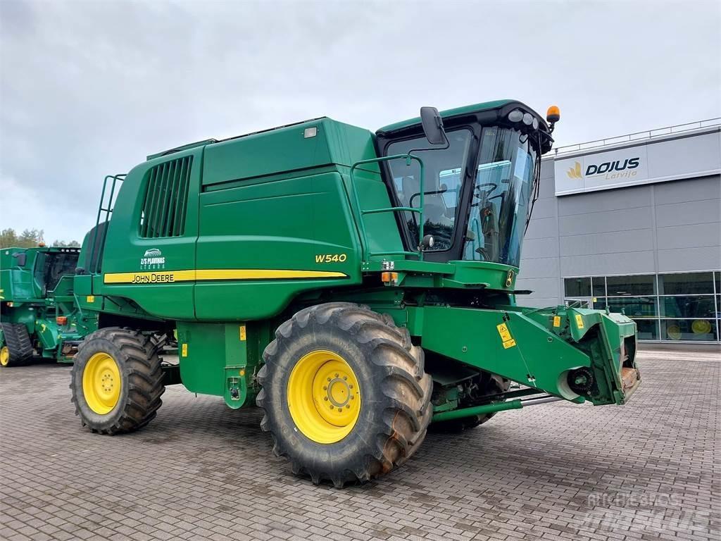 John Deere W540 Moissonneuse batteuse