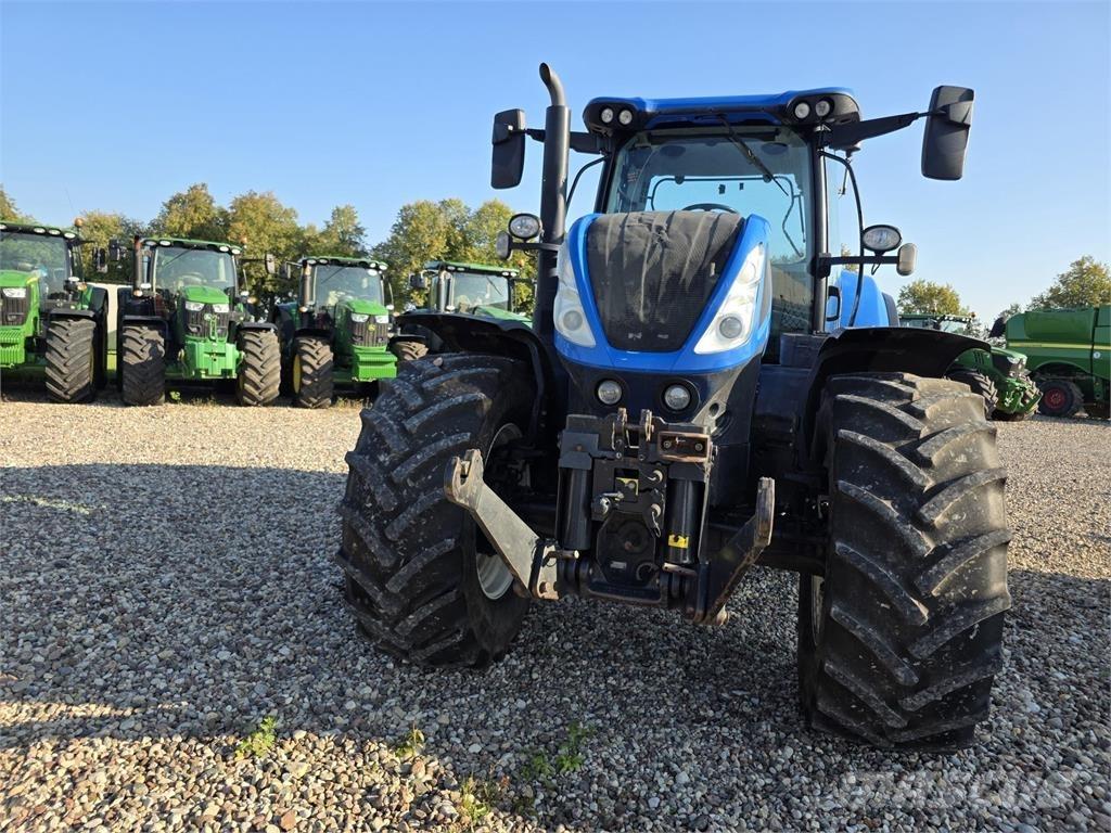 New Holland T7.215S Tracteur