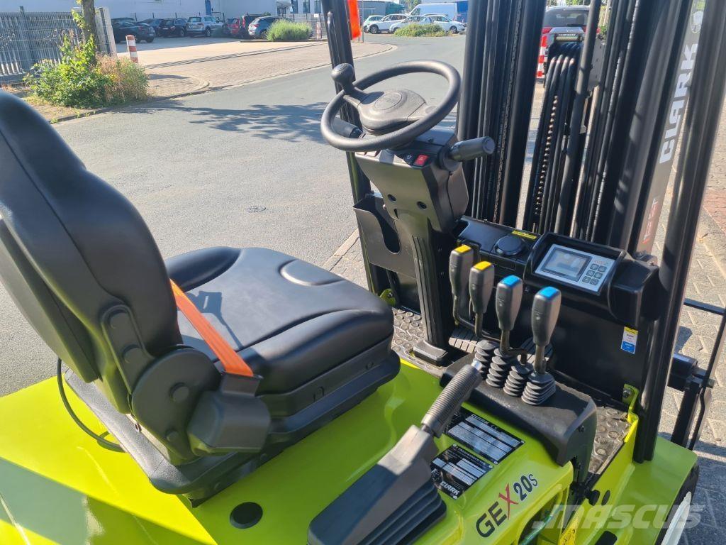 Clark GEX 20 Chariots élévateurs électriques