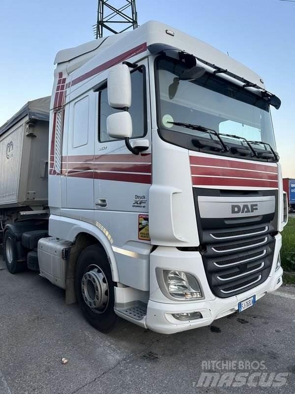 DAF XF460 DT Tracteur routier