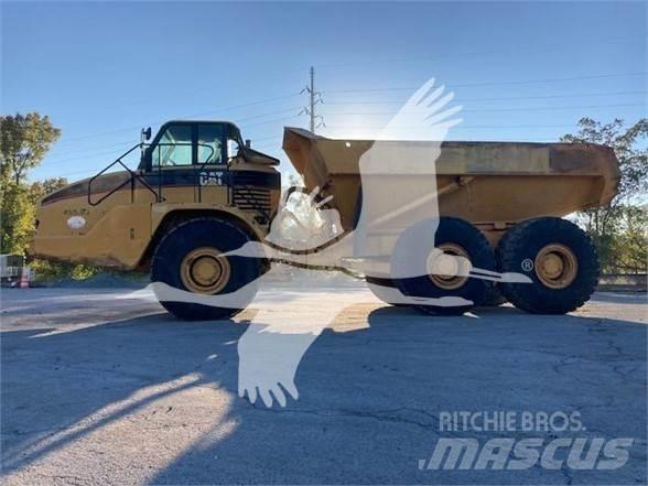 CAT 740 Tombereau articulé