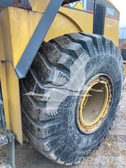CAT 966G II Chargeuse sur pneus