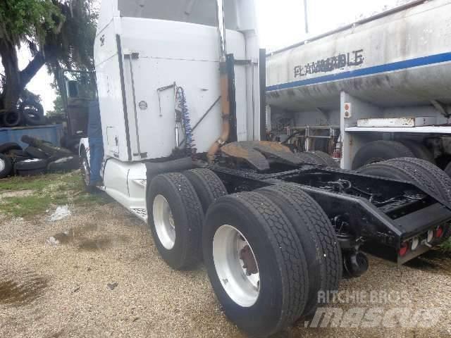 Kenworth T 660 Tracteur routier