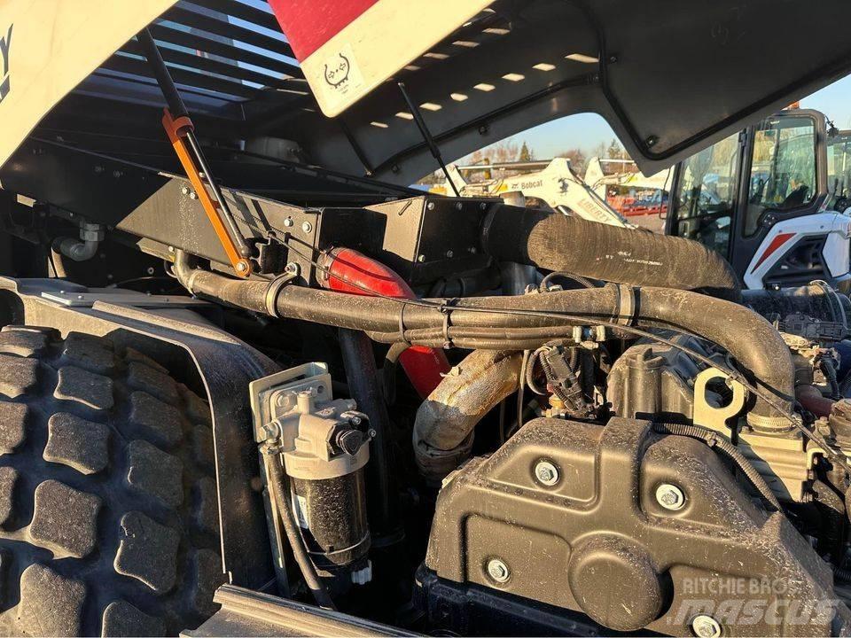 Dynapac CA 2500 D Rouleaux monocylindre