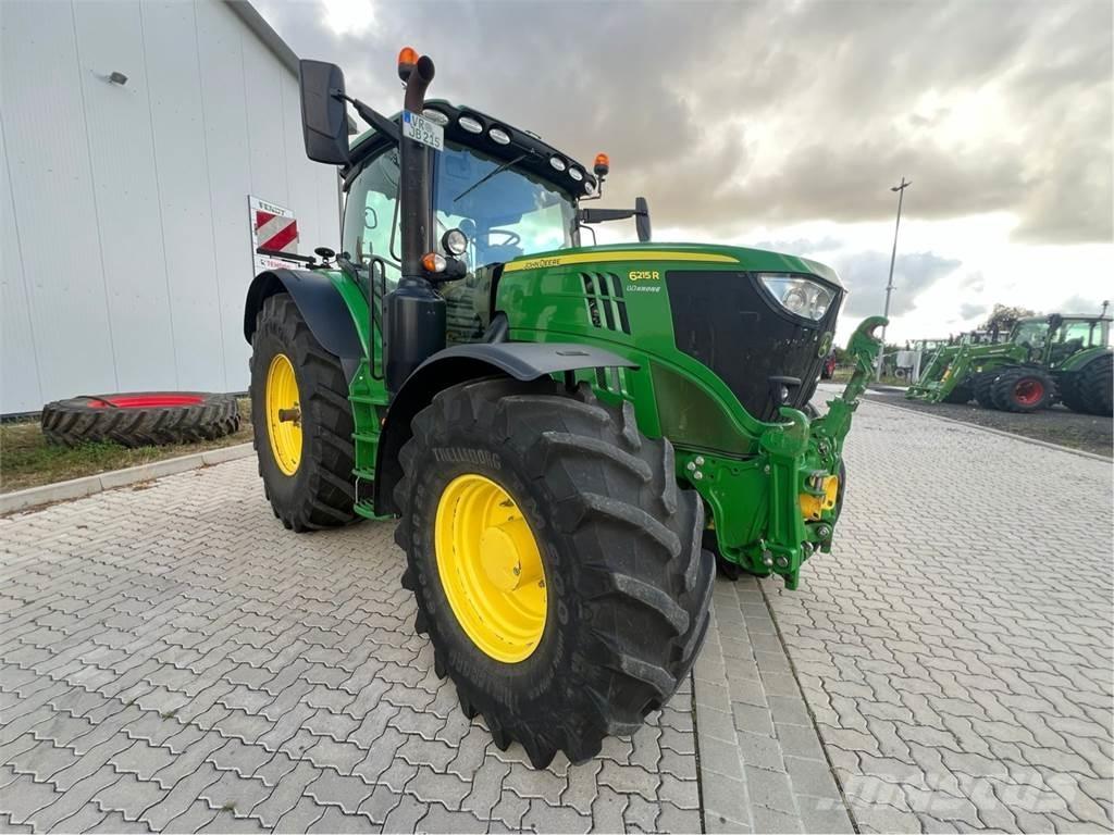 John Deere 6215 R Tracteur