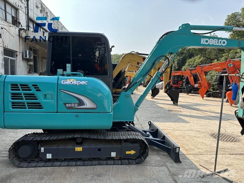 Kobelco SK 60 Pelle sur chenilles