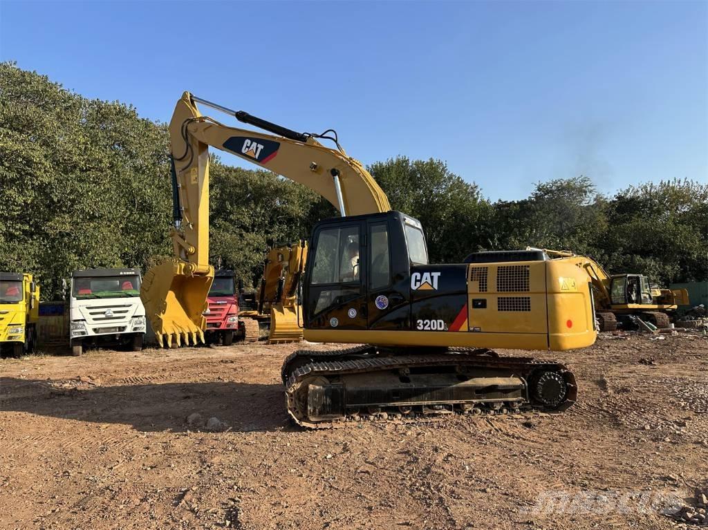 CAT 320 D Pelle sur chenilles