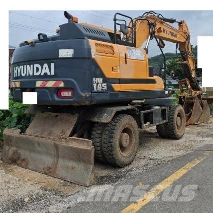 Hyundai HW 145 Pelle sur pneus