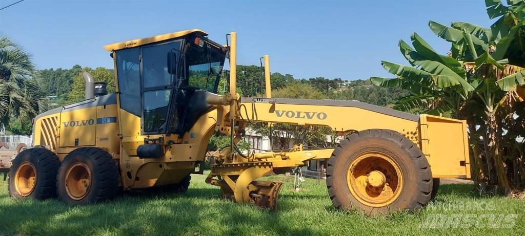 Volvo G 930 Niveleuse