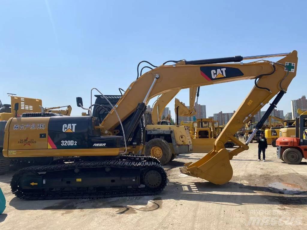 CAT 320 D 2 Mini pelle 7t-12t