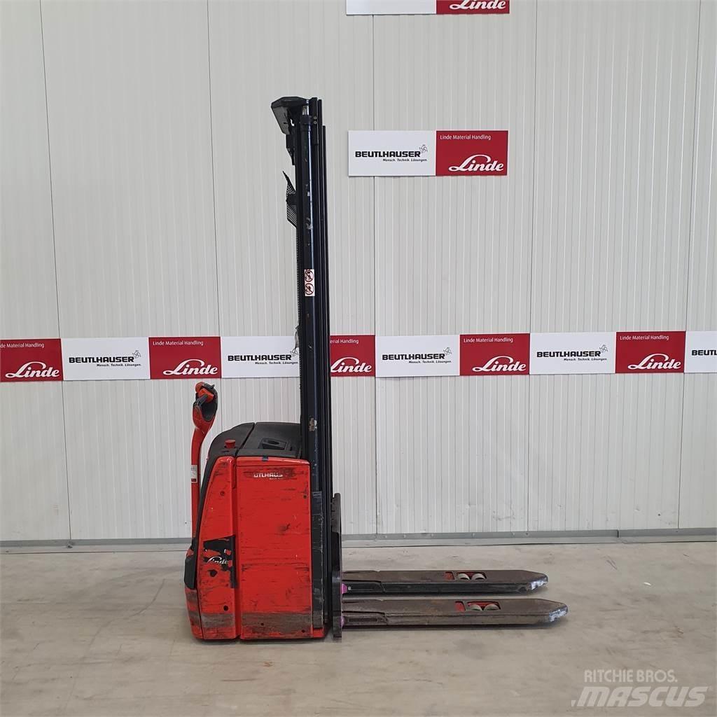 Linde L16 Gerbeur accompagnant