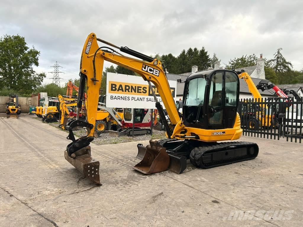 JCB 8065 RTS Mini pelle < 7t
