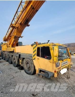 Liebherr LTM 1200 Grues tout terrain
