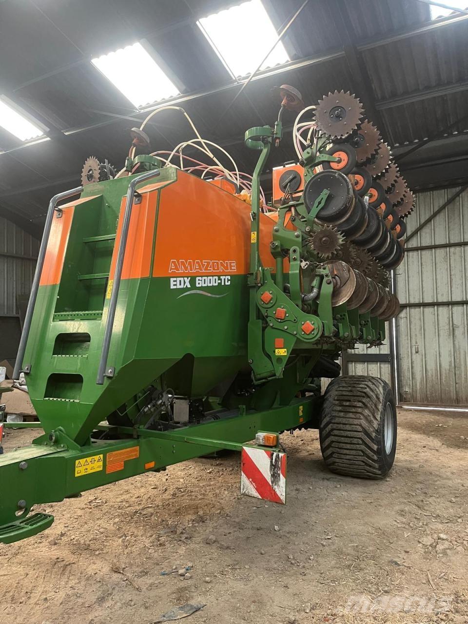 Amazone EDX6000 TC Semoir de précision