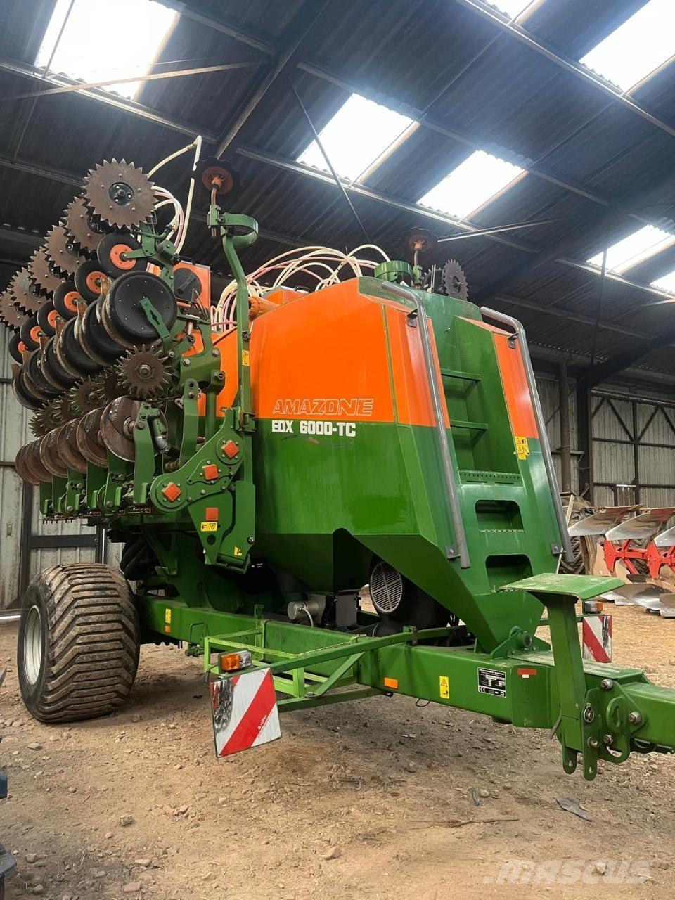 Amazone EDX6000 TC Semoir de précision