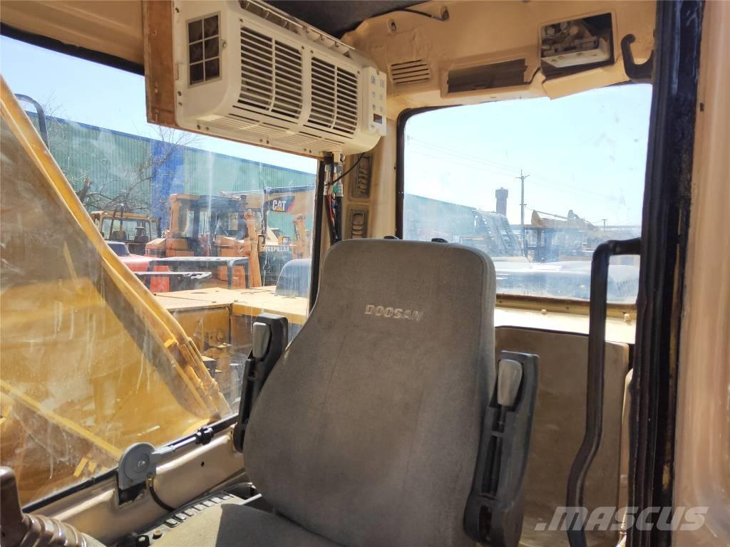 CAT 320B Pelle sur chenilles