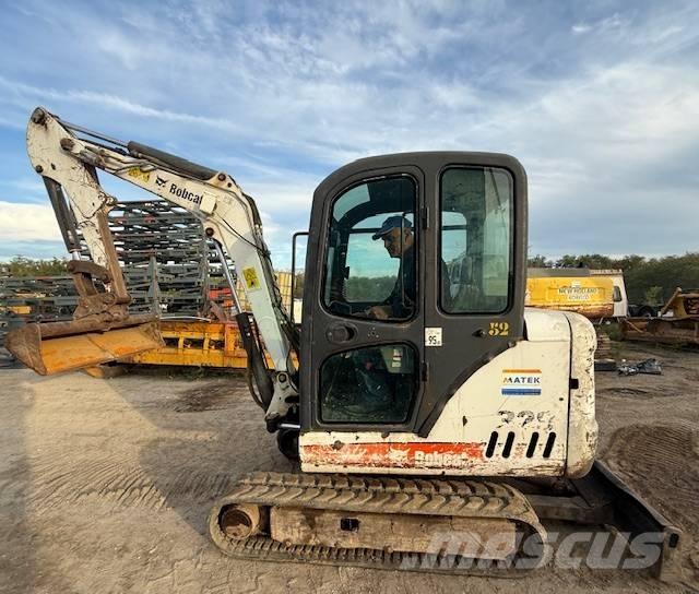 Bobcat 329 D Mini pelle < 7t