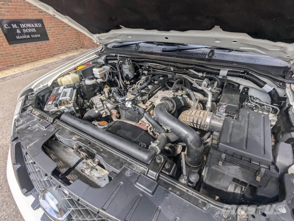 Nissan Navara Utilitaire benne