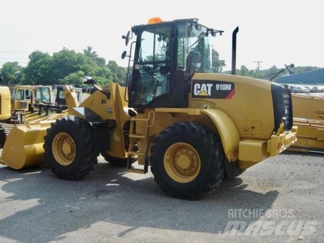 CAT 910 M Chargeuse sur pneus