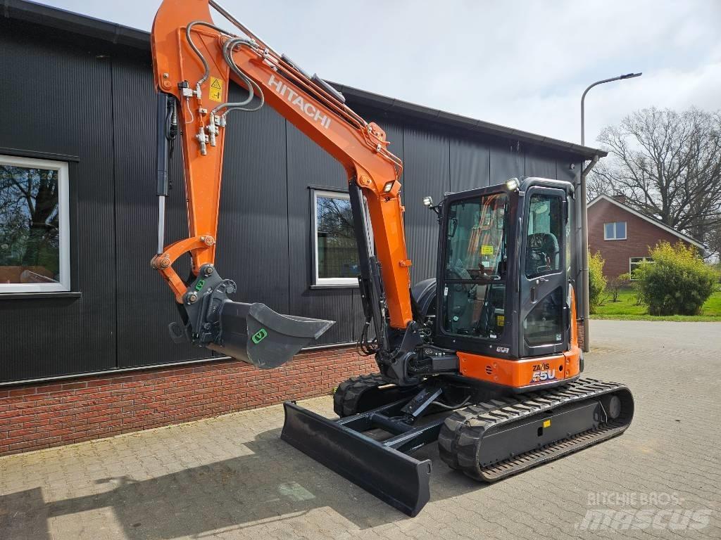 Hitachi ZX 55 U-5 Mini pelle < 7t