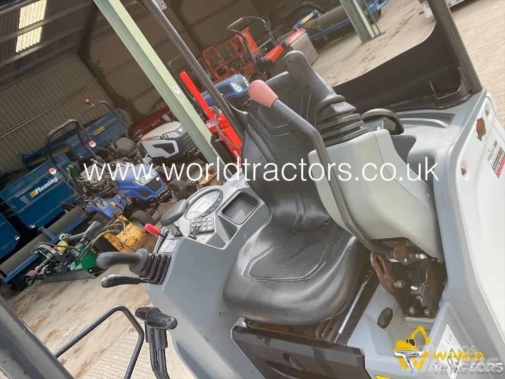 Bobcat E 19 Mini pelle < 7t