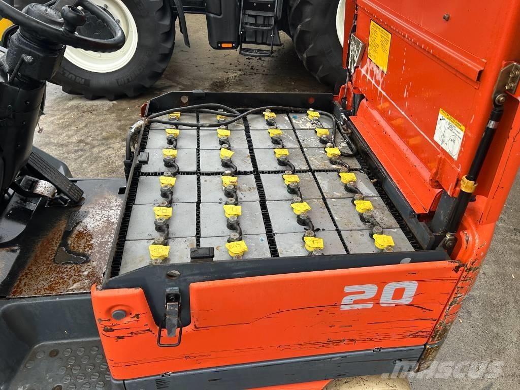 Toyota 6 FB 20 Chariots élévateurs électriques