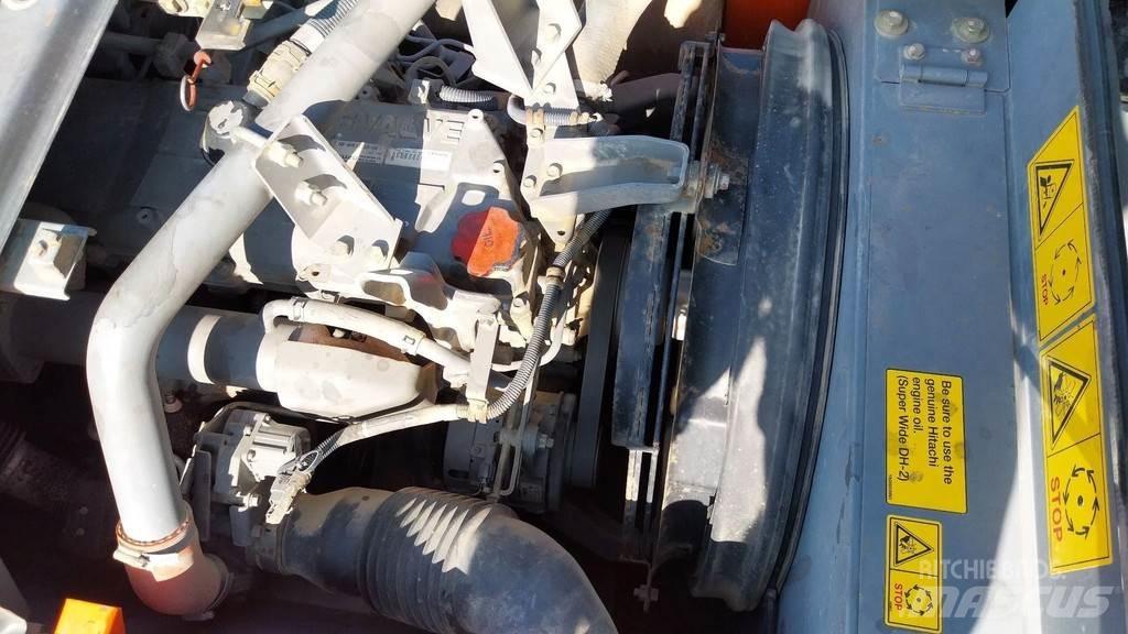 Hitachi ZX220W-5B Pelle sur pneus