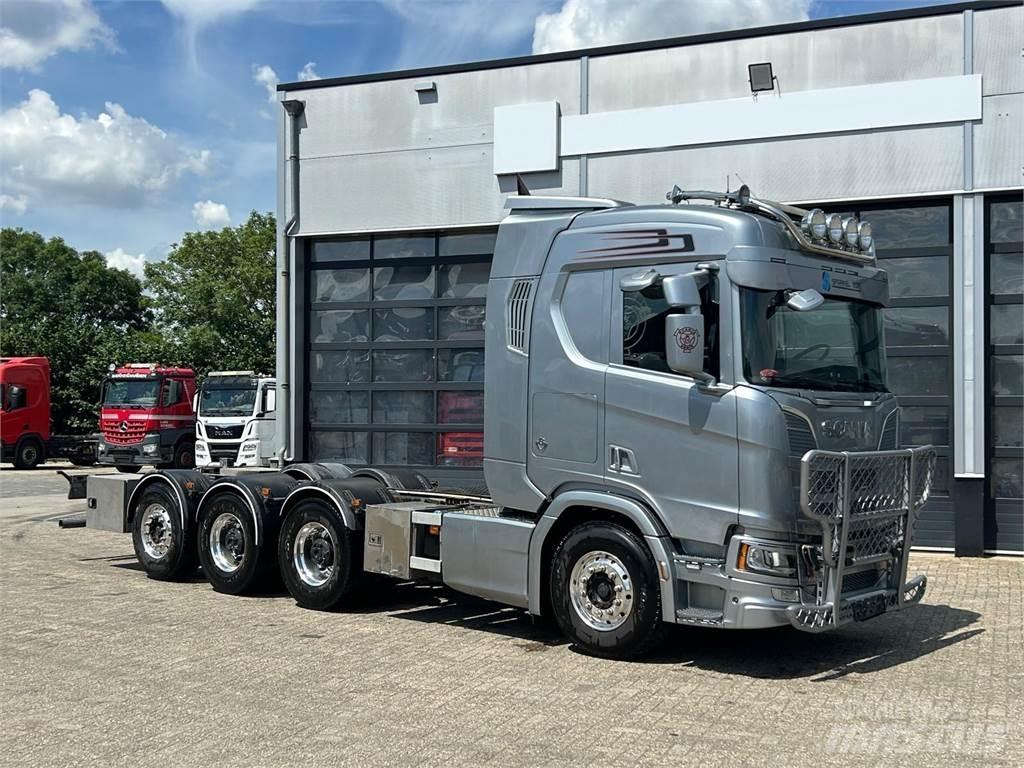 Scania R 650 8X4 Châssis cabine