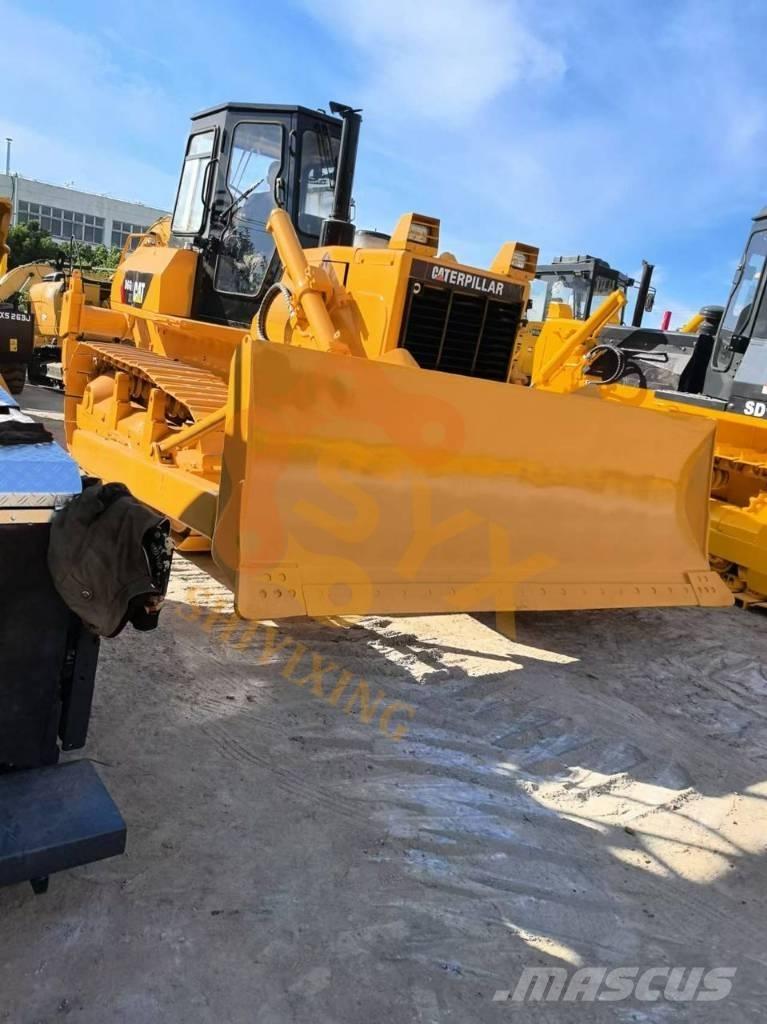 CAT D6G Bouteurs sur chenilles