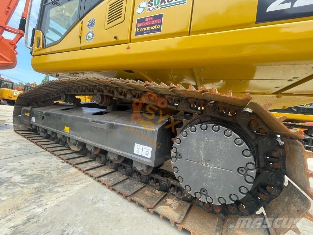 Komatsu PC 220-7 Pelle sur chenilles