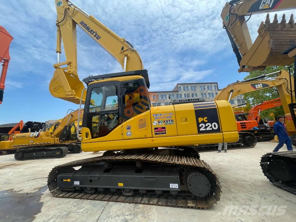Komatsu PC 220-7 Pelle sur chenilles