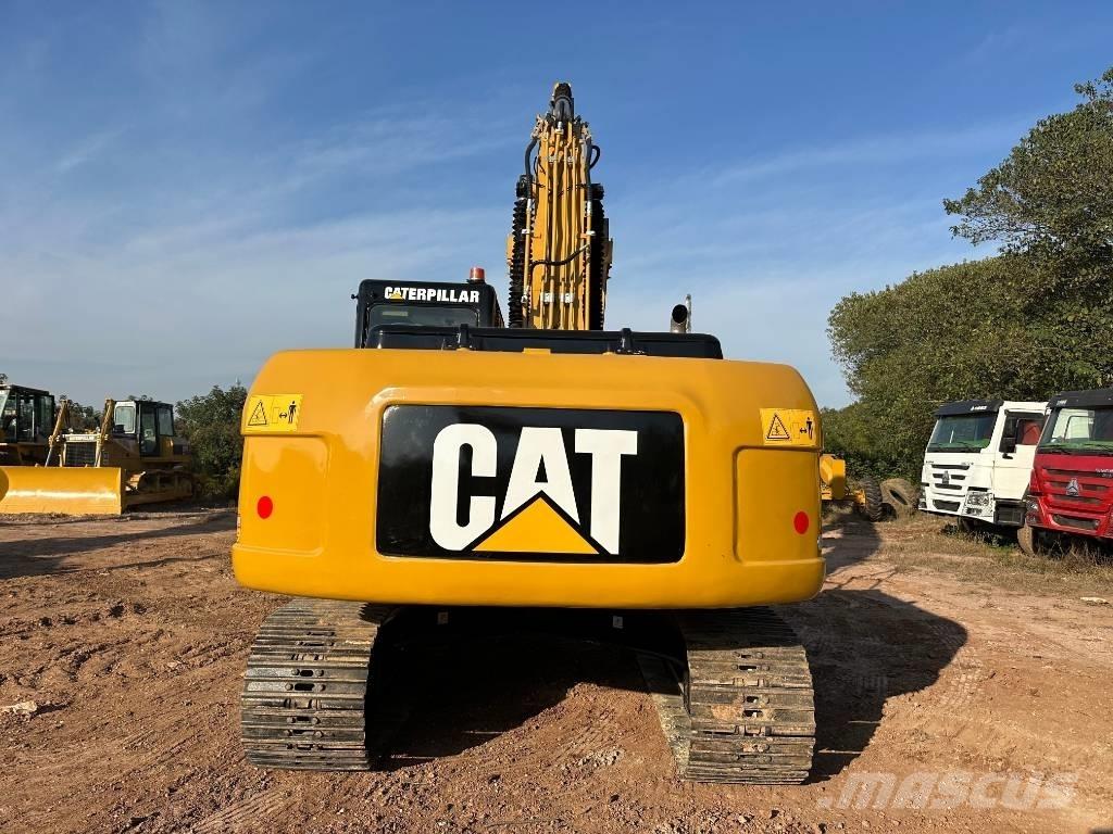 CAT 320 D L Pelle sur chenilles