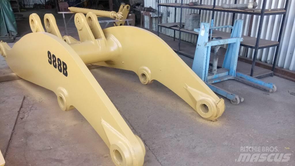 CAT 988 B Bras et Godet