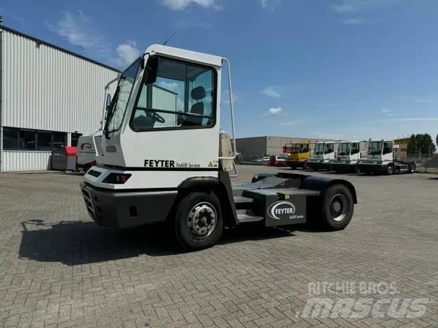 Terberg YT 182 Tracteur de manœuvre