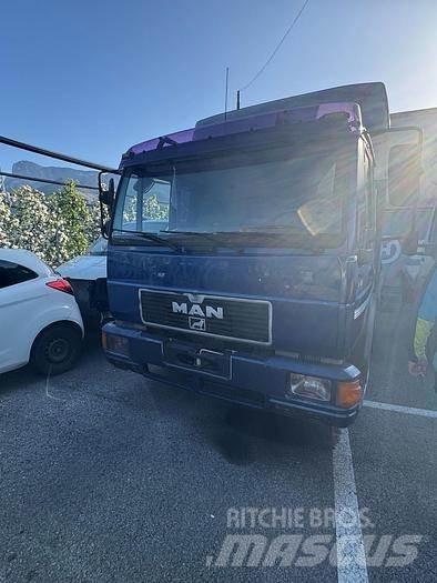 MAN BISARCA 3 AUTO Camion porte engin