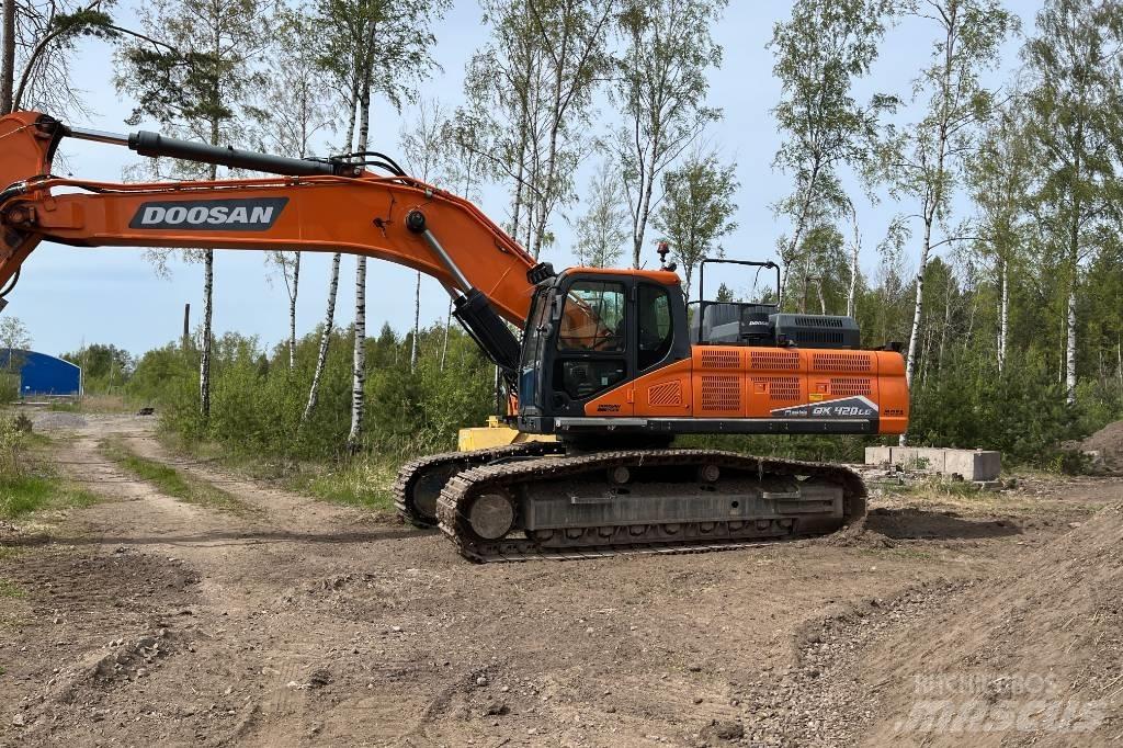 Doosan DX 420 LC Pelle sur chenilles
