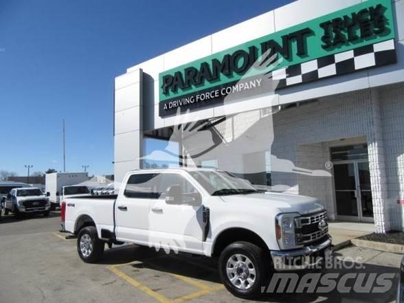 Ford F250 Construction - Autres