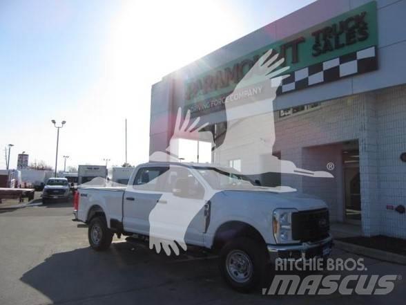 Ford F250 Construction - Autres