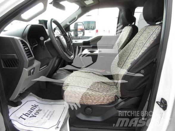Ford F550 Camion plateau