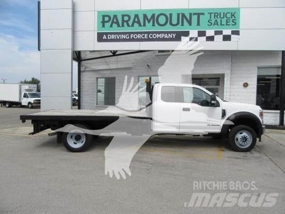 Ford F550 Camion plateau