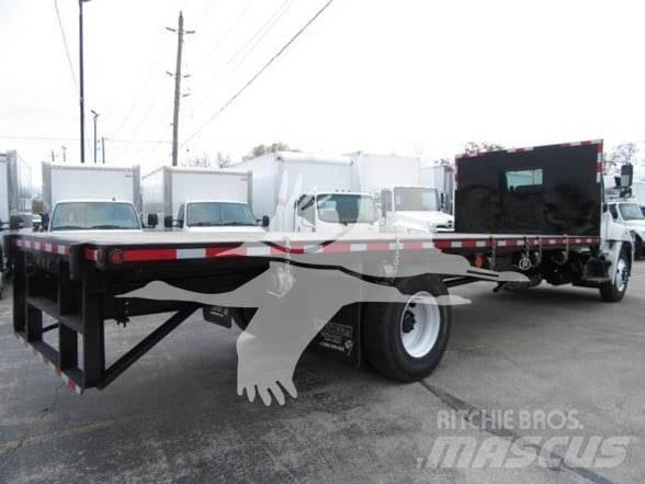 Hino L7 Camion plateau